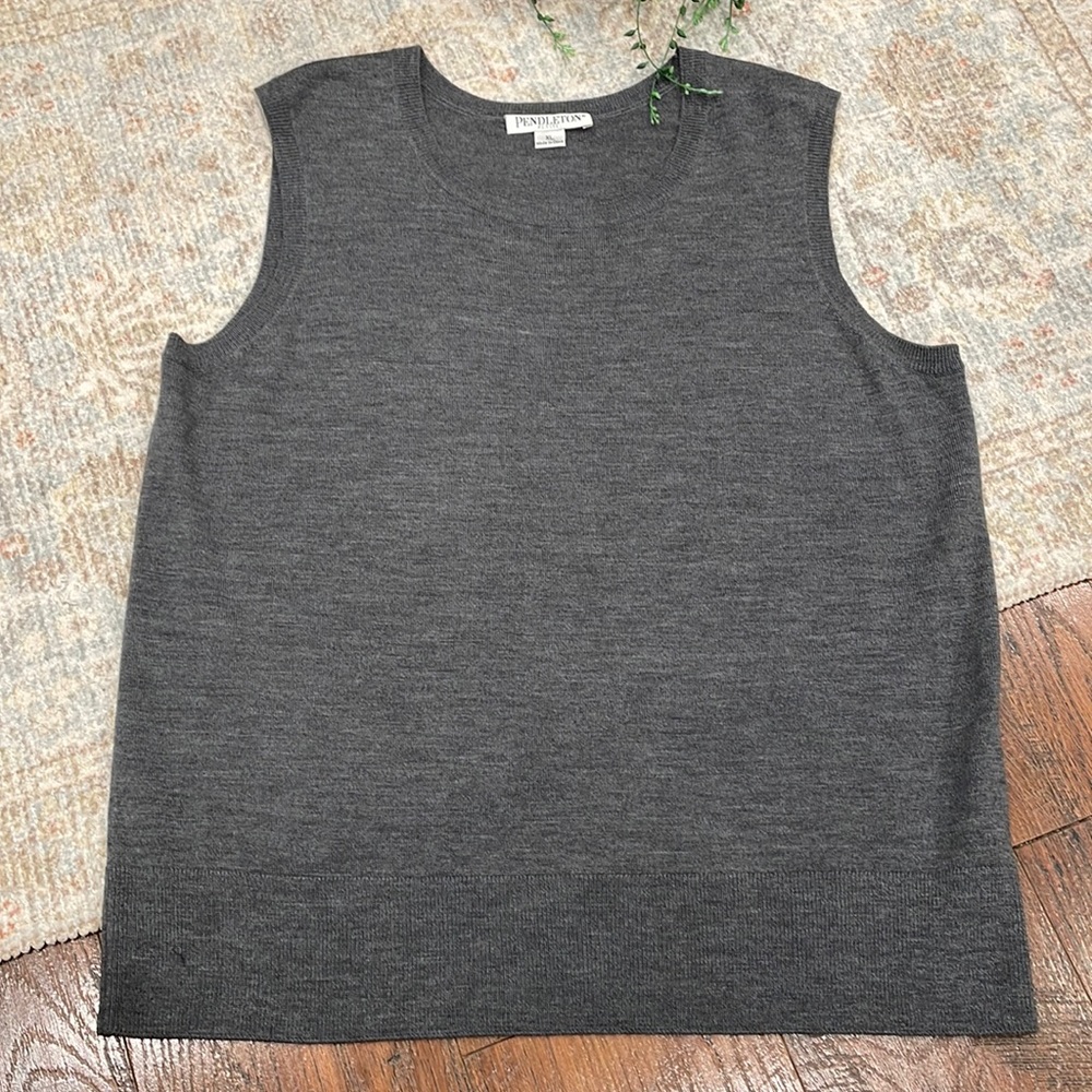 Pendleton sleeveless sweater